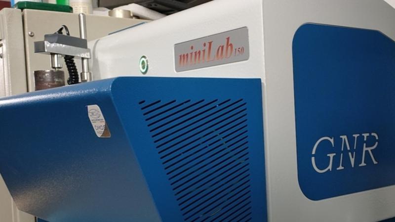 二手意大利GNR麻豆蜜桃AV蜜臀AV色欲AV小说