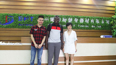 加纳老客户再次采购在线免费观看亚洲麻豆健身器材